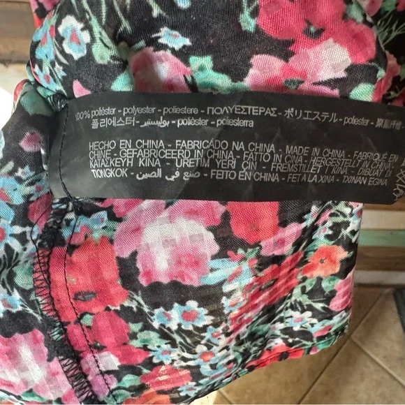 Zara Black and Red Floral Long Sleeve Dress - Picture 6 of 6